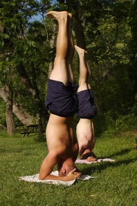 Justin Leonard- headstands